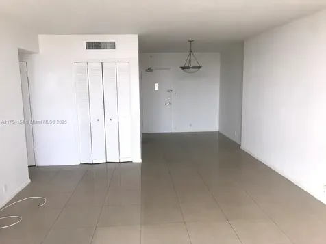 1000 West Avenue Miami Beach FL 33139