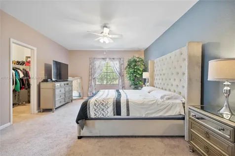 7546 NW 18th Drive Pembroke Pines FL 33024