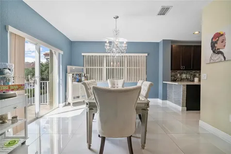 7546 NW 18th Drive Pembroke Pines FL 33024