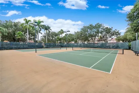 7546 NW 18th Drive Pembroke Pines FL 33024