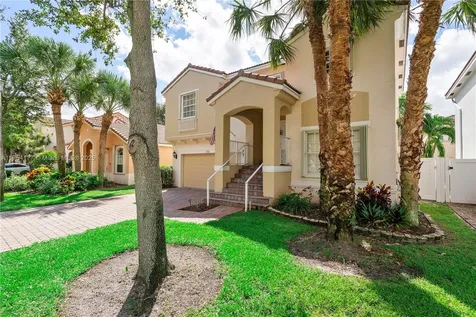 7546 NW 18th Drive Pembroke Pines FL 33024