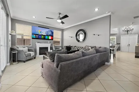 6620 SW 164th Avenue Miami FL 33193