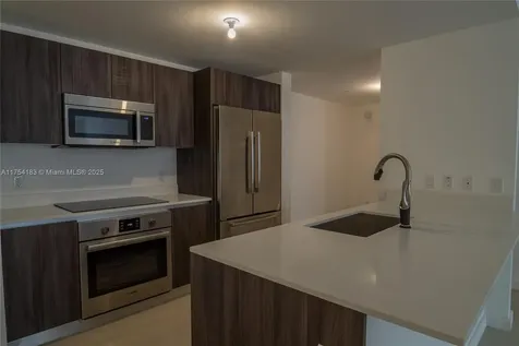 488 NE 18 Street Miami FL 33132
