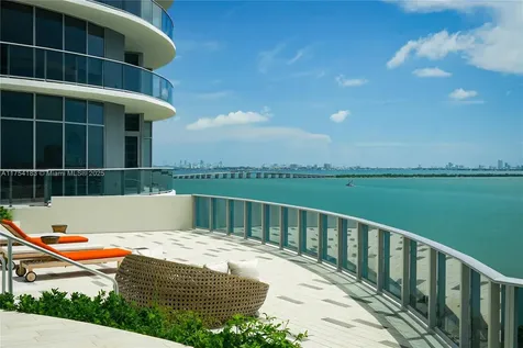 488 NE 18 Street Miami FL 33132