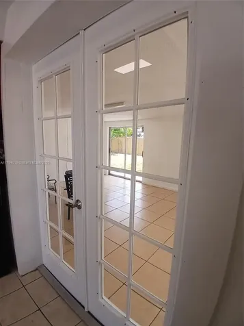 520 N 69th Avenue Hollywood FL 33024