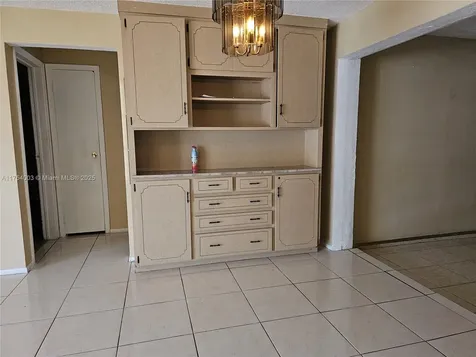 2415 NW 73rd Avenue Sunrise FL 33313