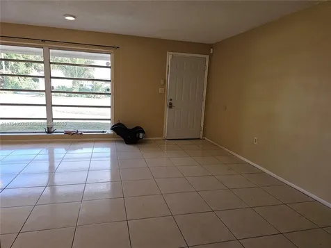 2415 NW 73rd Avenue Sunrise FL 33313