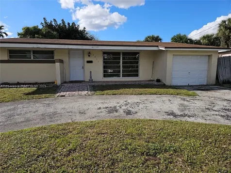 2415 NW 73rd Avenue Sunrise FL 33313