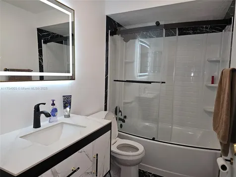 2415 NW 73rd Avenue Sunrise FL 33313