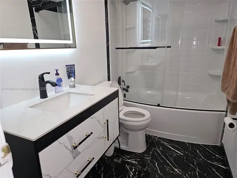 2415 NW 73rd Avenue Sunrise FL 33313