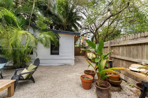 3180 Plaza Street Miami FL 33133