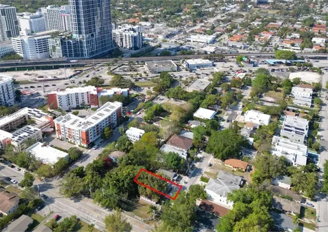 3180 Plaza Street Miami FL 33133