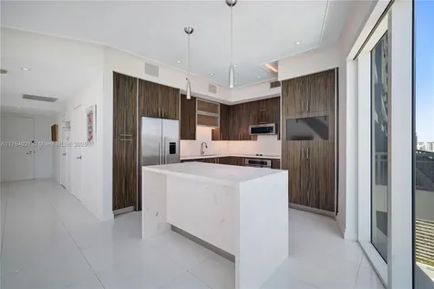 60 SW 13th Street Miami FL 33130