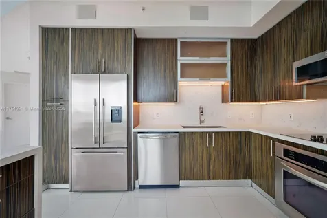60 SW 13th Street Miami FL 33130