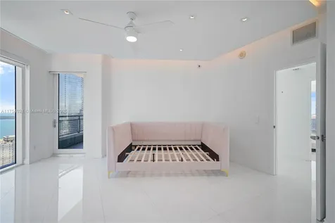 60 SW 13th Street Miami FL 33130