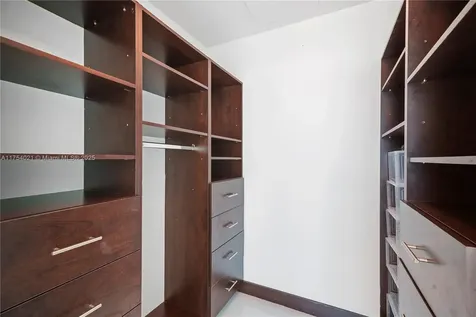 60 SW 13th Street Miami FL 33130