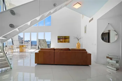 60 SW 13th Street Miami FL 33130