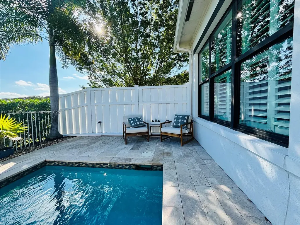 3815 NW 89th Way Coral Springs FL 33065