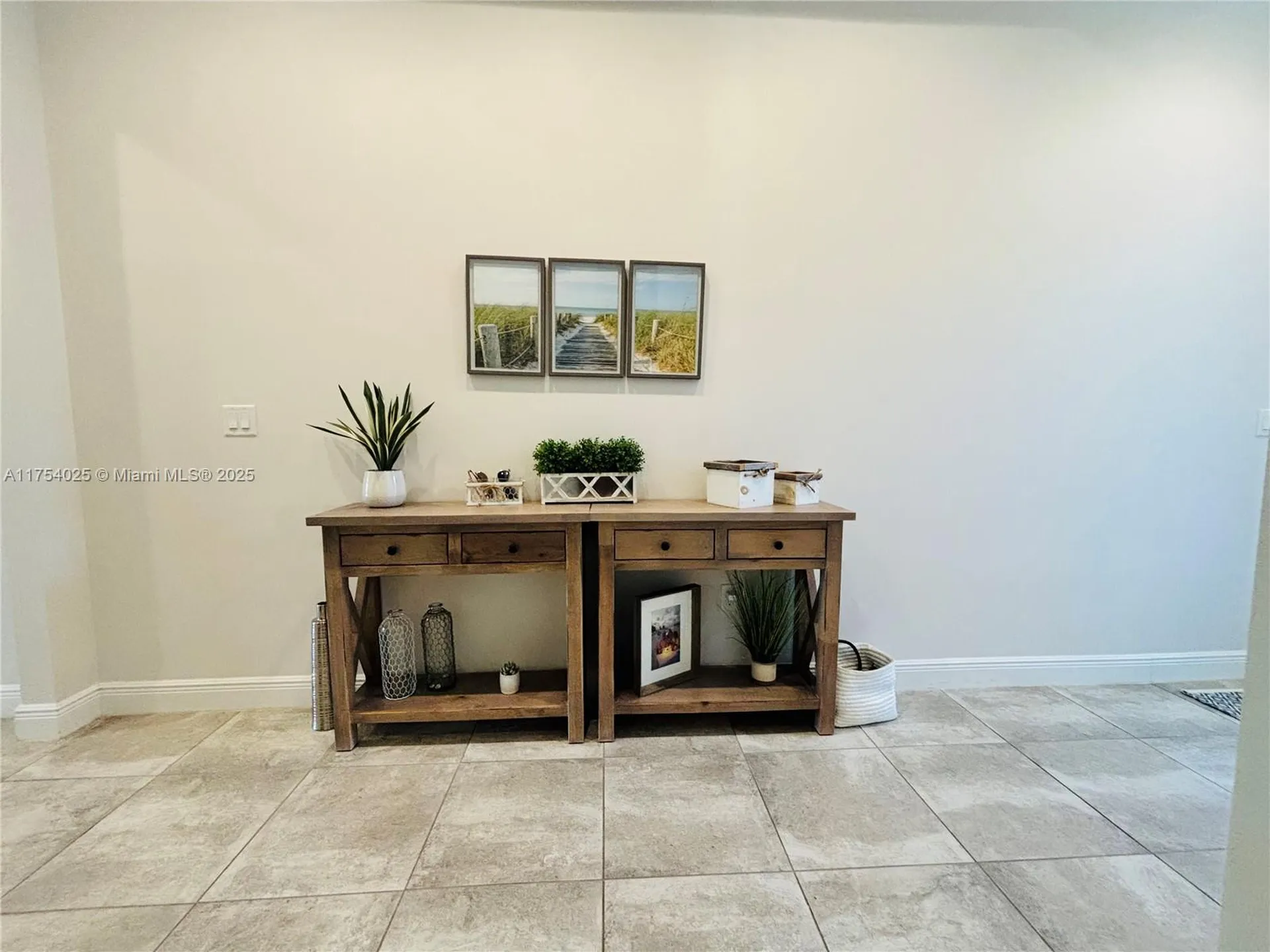 3815 NW 89th Way Coral Springs FL 33065