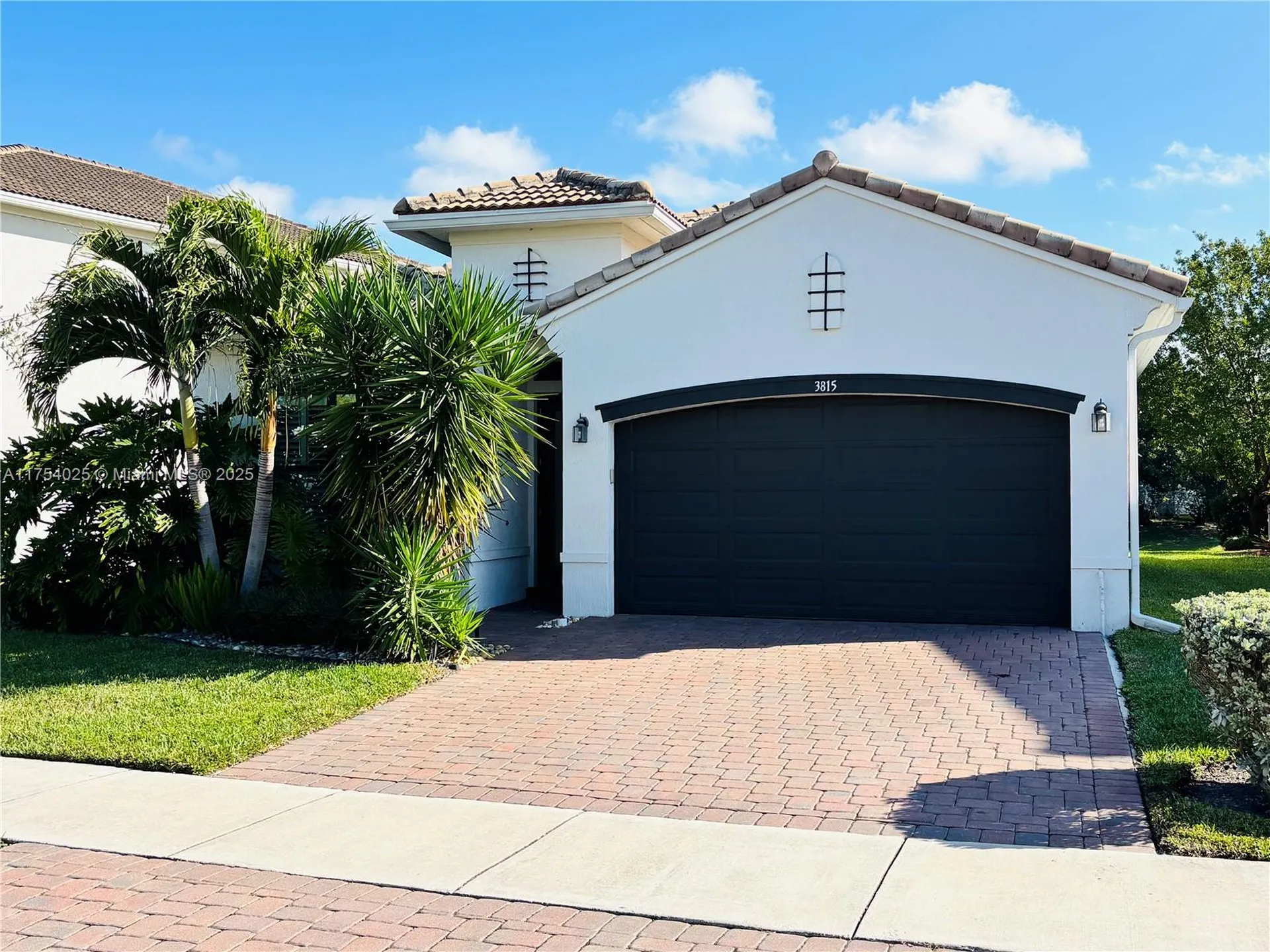 3815 NW 89th Way Coral Springs FL 33065