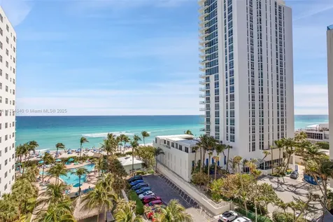 3901 S Ocean Drive Hollywood FL 33019