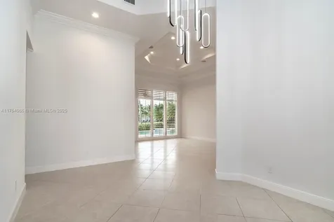 10968 Canary Island Court Plantation FL 33324