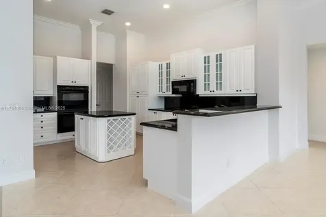 10968 Canary Island Court Plantation FL 33324