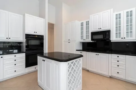 10968 Canary Island Court Plantation FL 33324