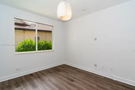 10968 Canary Island Court Plantation FL 33324