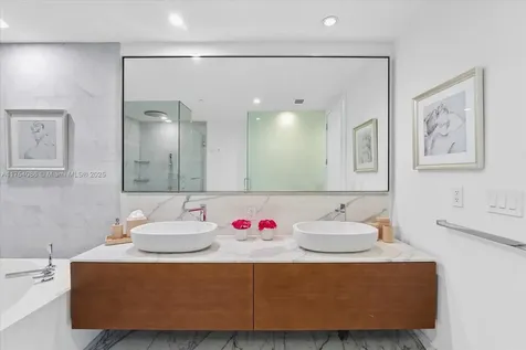 10201 Collins Avenue Bal Harbour FL 33154