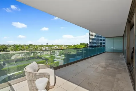 10201 Collins Avenue Bal Harbour FL 33154