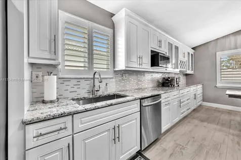10251 SW 58th Street Cooper City FL 33328