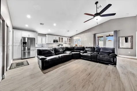 10251 SW 58th Street Cooper City FL 33328