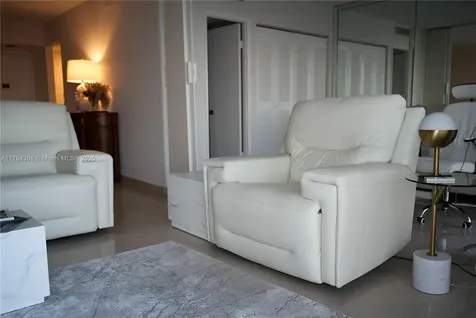 20335 W Country Club Drive Aventura FL 33180