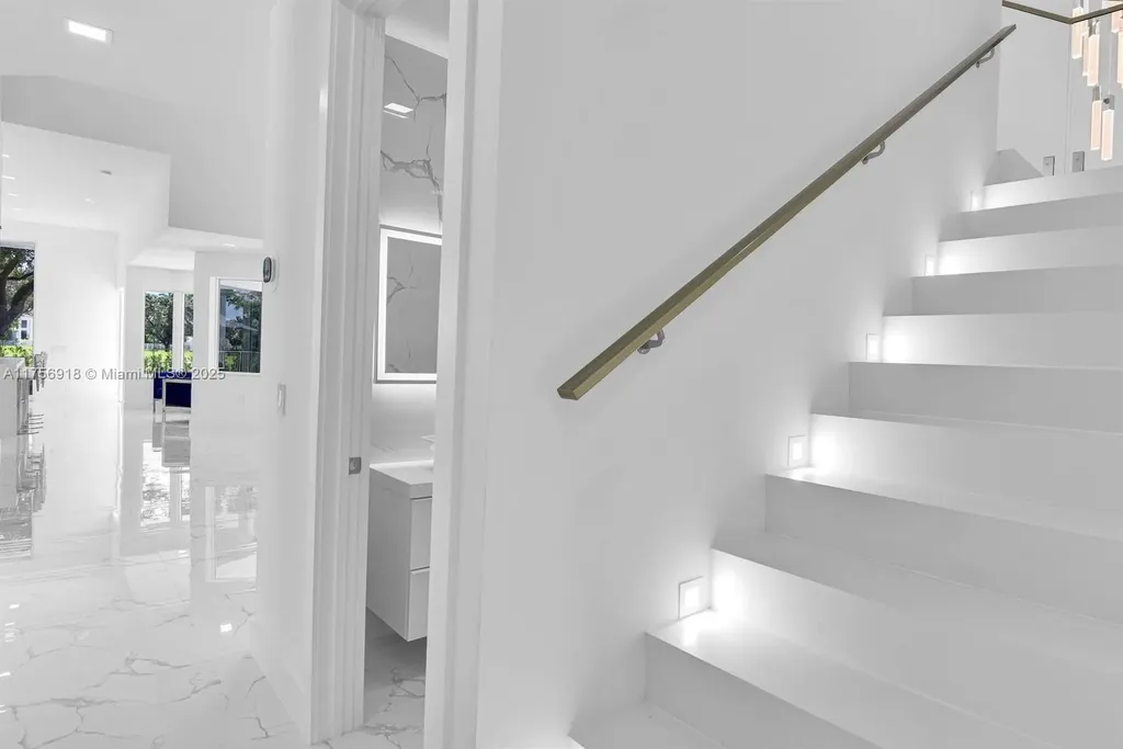 2578 NW 63rd Lane Boca Raton FL 33496