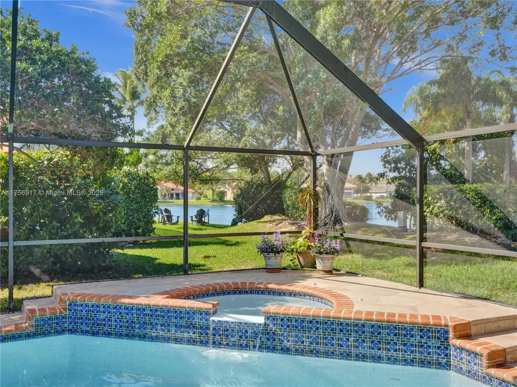 1034 Poplar Circle Weston FL 33326