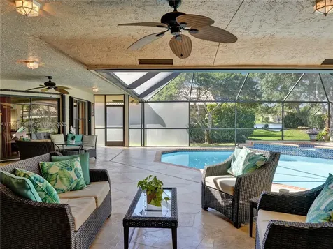 1034 Poplar Circle Weston FL 33326