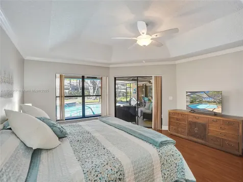 1034 Poplar Circle Weston FL 33326