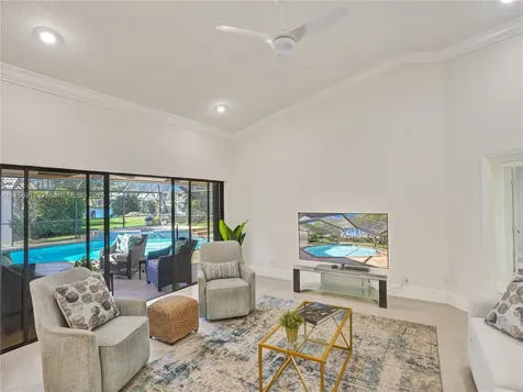 1034 Poplar Circle Weston FL 33326