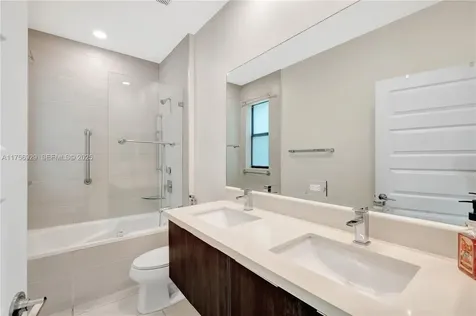 10473 NW 82nd Street Doral FL 33178