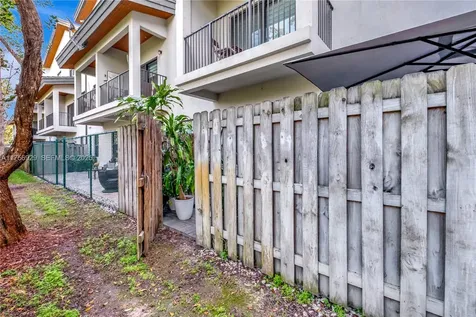 10473 NW 82nd Street Doral FL 33178