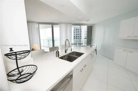 16445 Collins Avenue Sunny Isles Beach FL 33160