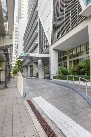 1111 SW 1st Avenue Miami FL 33130