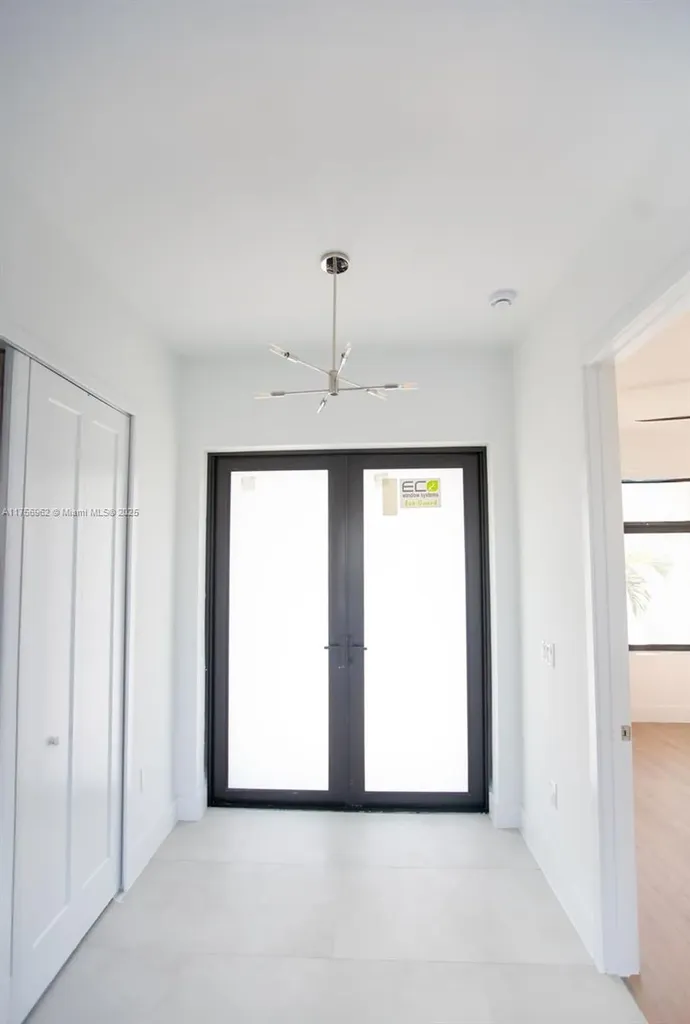 1817 NE 17th Street Other City - In The State Of Florida FL 33909