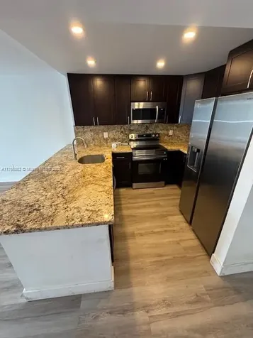 7928 West Drive North Bay Village FL 33141