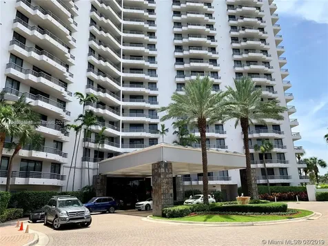 3300 NE 191 Street Aventura FL 33180