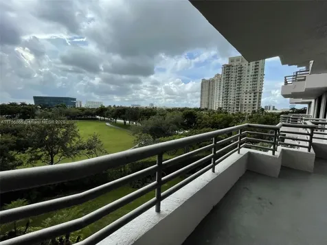 3300 NE 191 Street Aventura FL 33180