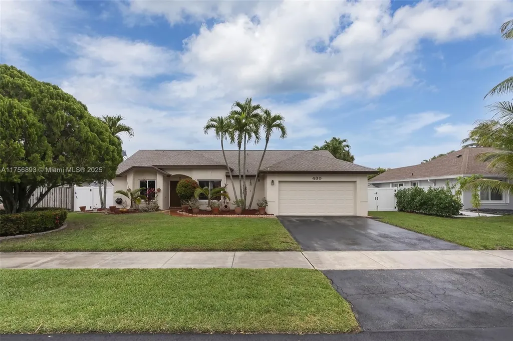 480 Greaton Avenue Davie FL 33325