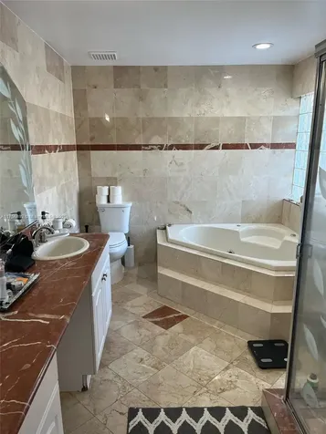 1821 SW 93rd Place Miami FL 33165