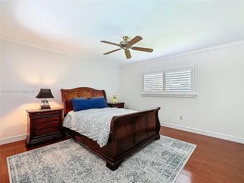16424 SW 75th Avenue Palmetto Bay FL 33157
